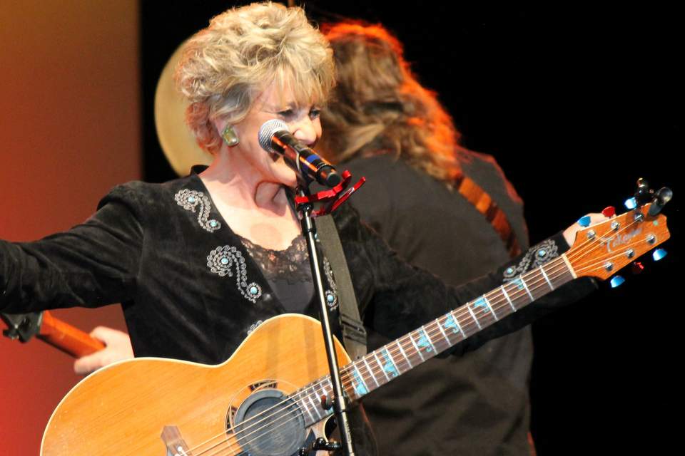 5th Annual Lin Phillips Memorial Jam Session featuring Lacy Dalton