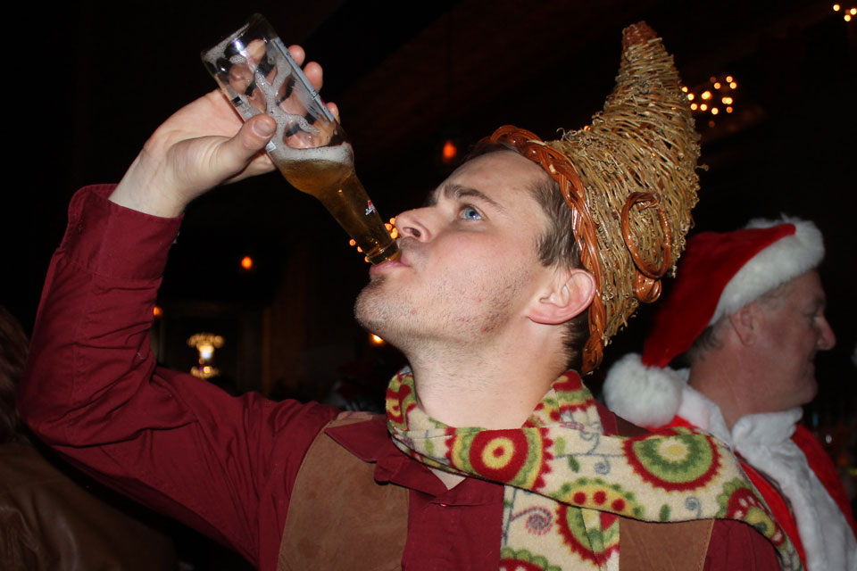 Santa Pub Crawl